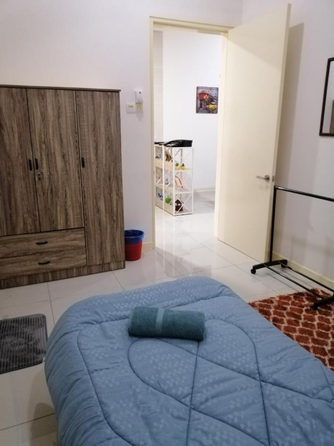 A&D Home-Stay @Kota Warisan, เซปัง ภายนอก รูปภาพ